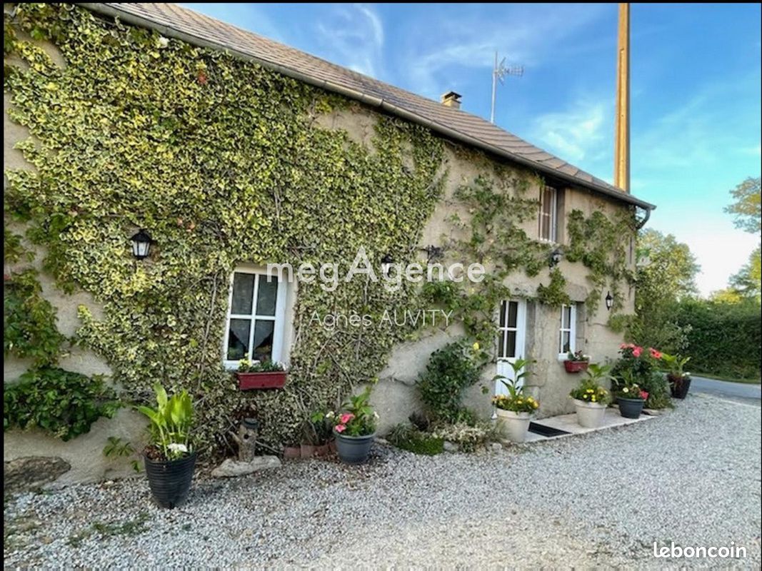 Maison 3 pièces 65 m² · à La Petite-Marche · 65 m² · 69 000 €