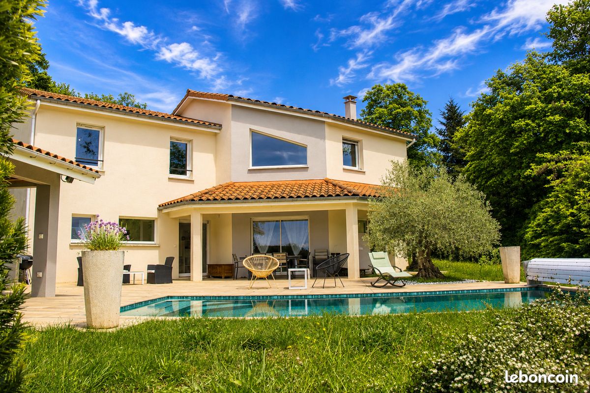 Maison 5 pièces 165 m² · à Monistrol-sur-Loire · 165 m² · 440 000 €