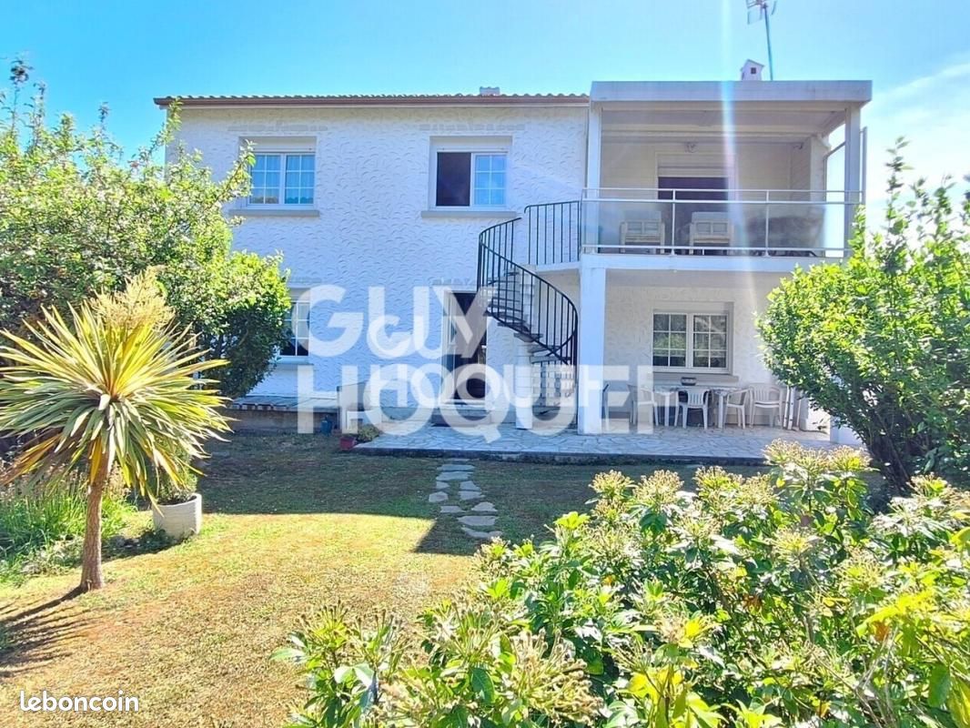 Maison 7 pièces 156 m² · à Aytré · 156 m² · 369 900 €