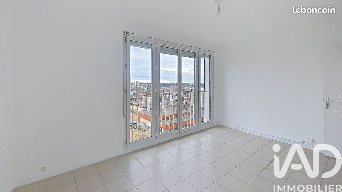 Appartement 3 pièces 58 m² · à Orléans · 58 m² · 65 000 €