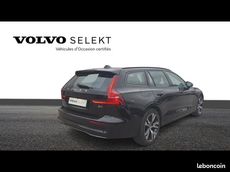 Volvo V60 B4 197ch Plus Style Dark DCT 7 (image 3)