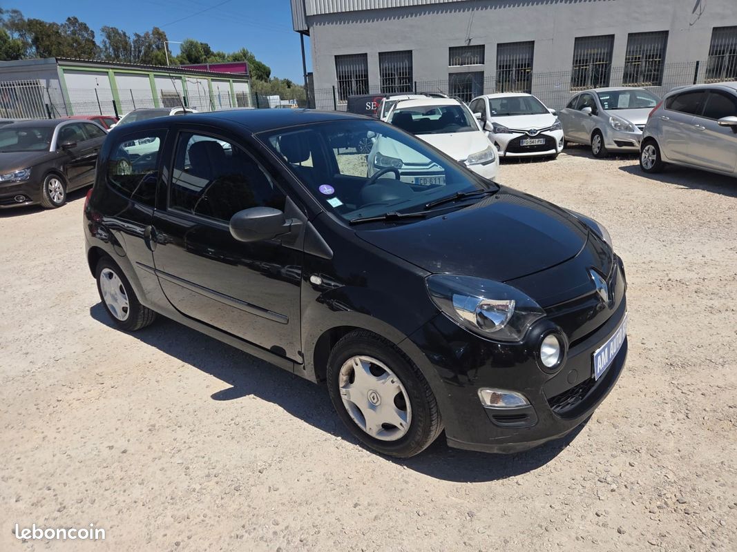 RENAULT TWINGO II 1.2 LEV 16v 75 eco2 Dynamique (image 2)