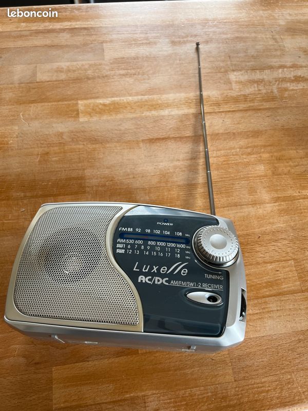 Radio (image 1)