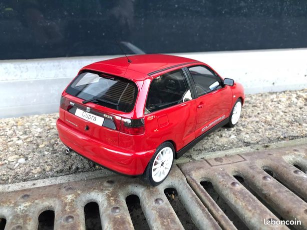 SEAT LEON MK2 Cupra R Kiwi Green 2010 1/18 Ottomobile Otto EUR 70,00 - FR