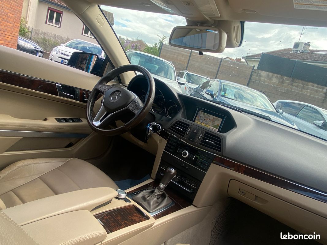 MERCEDES CLASSE E Coupé 220 CDI BlueEffici (image 3)