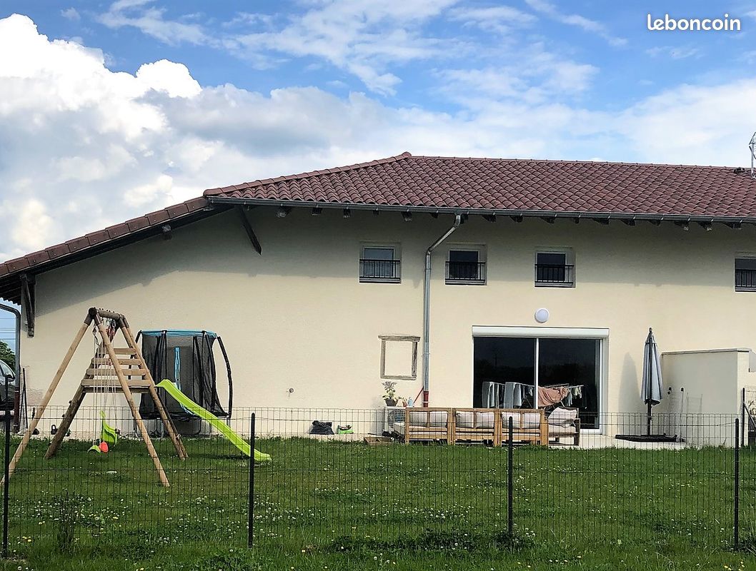 Maison 5 pièces 110 m² · à Marboz · 110 m² · 1 130 €/mois