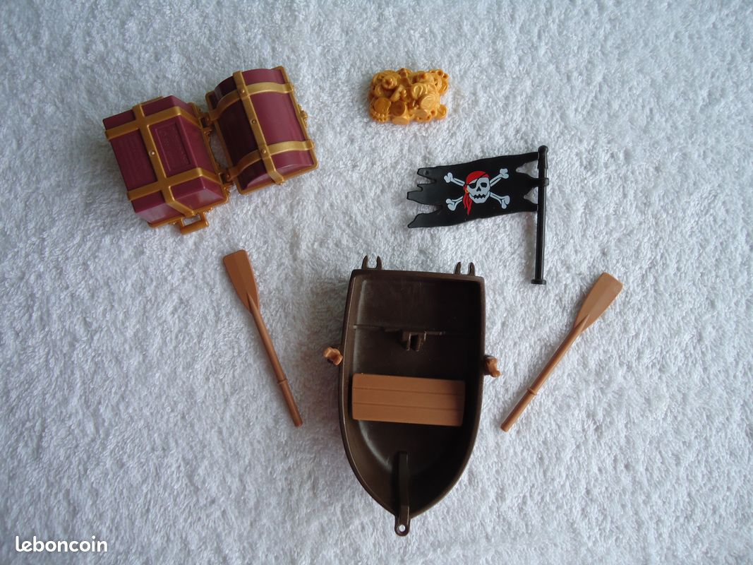 400 annonces pirate N° 6 PLAYMOBIL quasi neuf barque pour completer ton grand bateau , animaux , maison , château , armée (image 4)