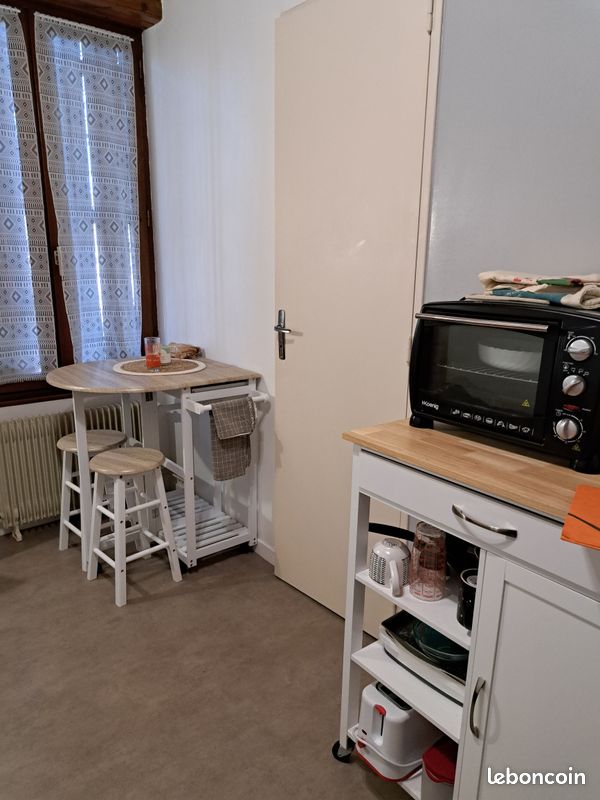 Appartement 1 pièce 20 m² · à Poitiers · 20 m² · 330 €