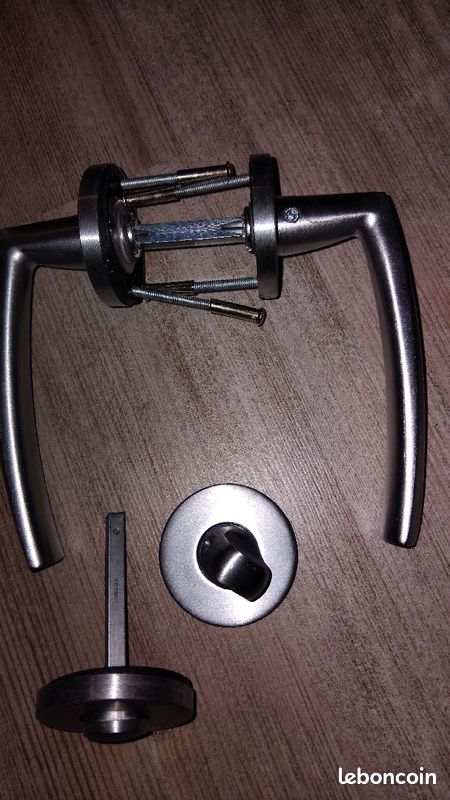 Poignees de porte couleur alu (image 2)