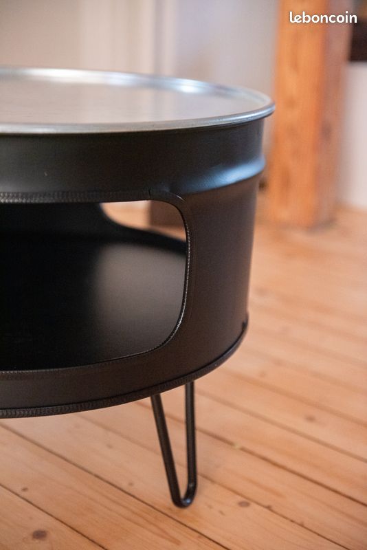 Table industriel design (image 10)