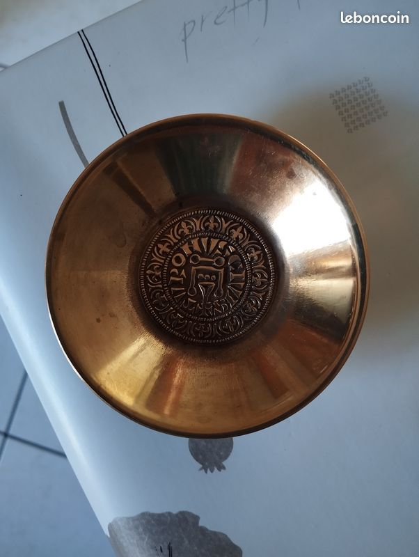 Objet de collection (image 1)
