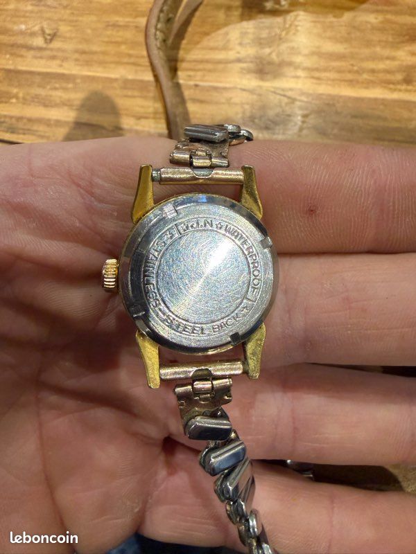 Montre Mécanique Ancienne Sator - Mouvement Balancier Cassé, Vendue Pour Pièces, Plaqué Or