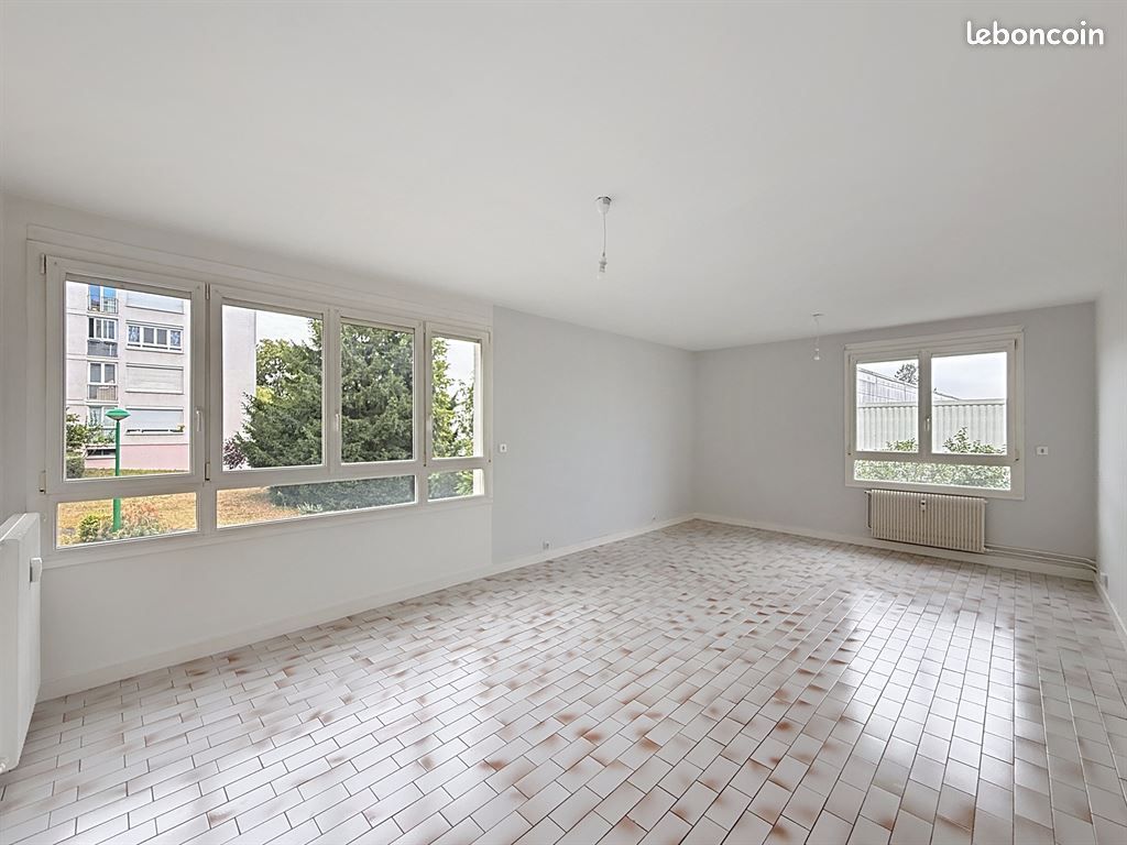 Appartement 3 pièces 78 m² · à Tinqueux · 78 m² · 980 €