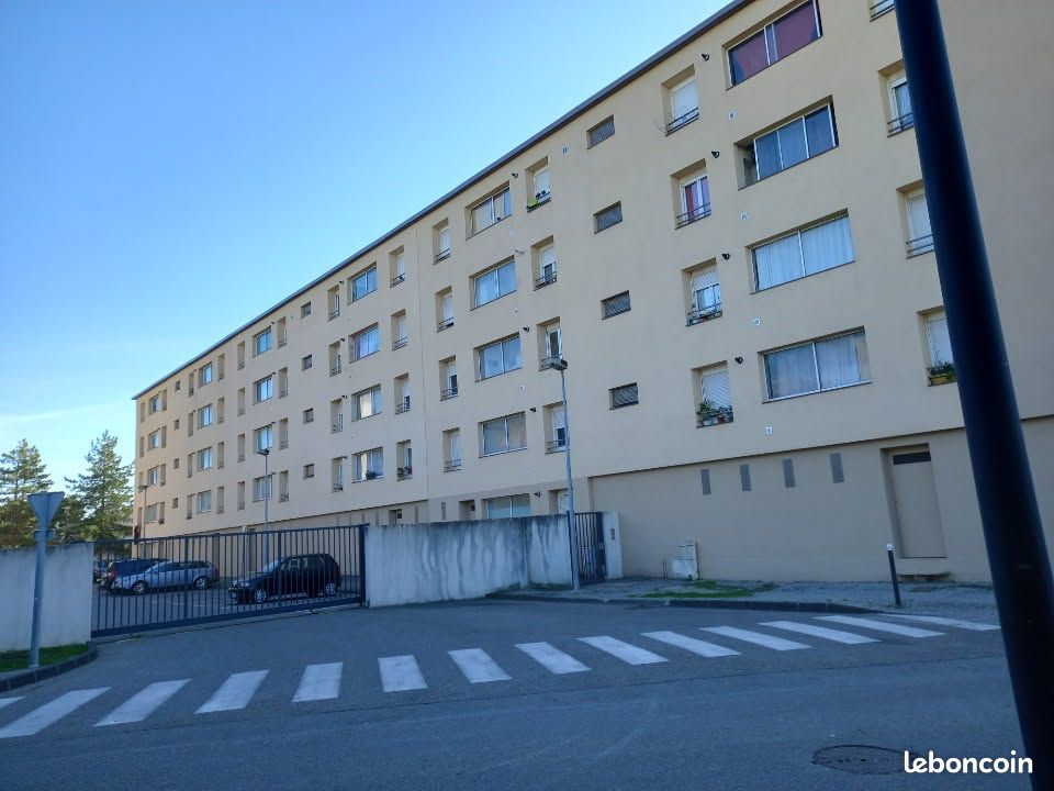 Appartement 3 pièces 64 m² · à Orange · 64 m² · 520 €/mois