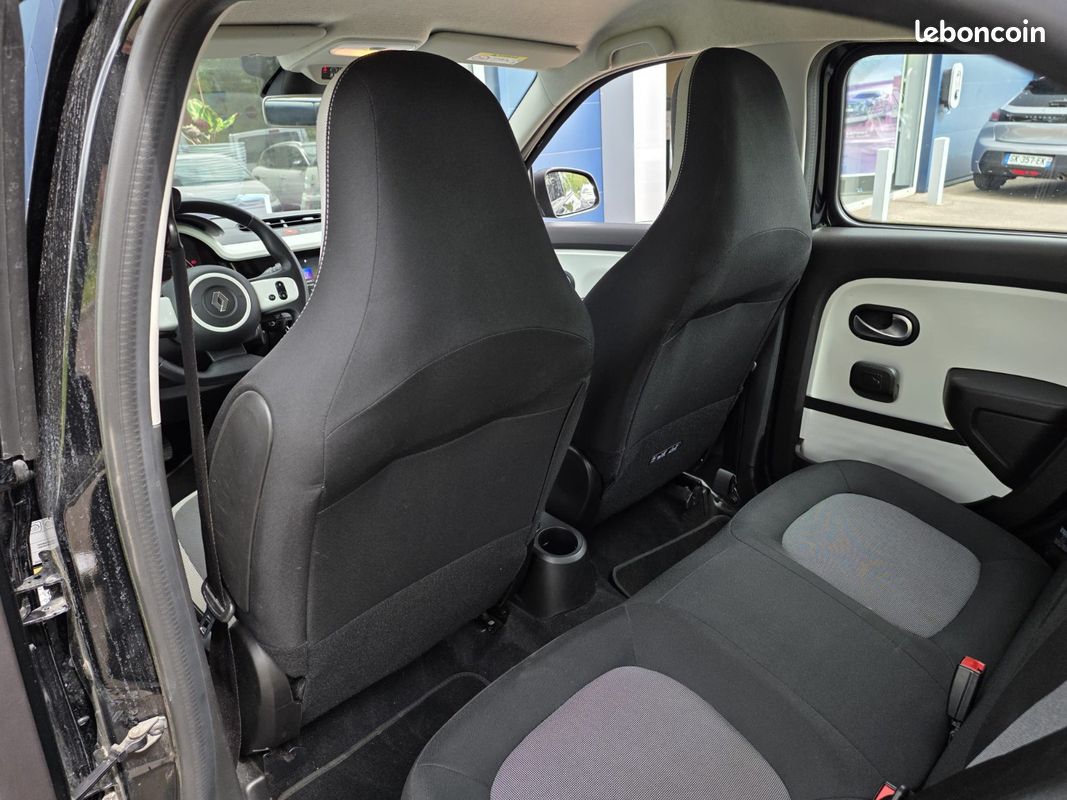RENAULT TWINGO III SCe 65 Equilibre (image 15)