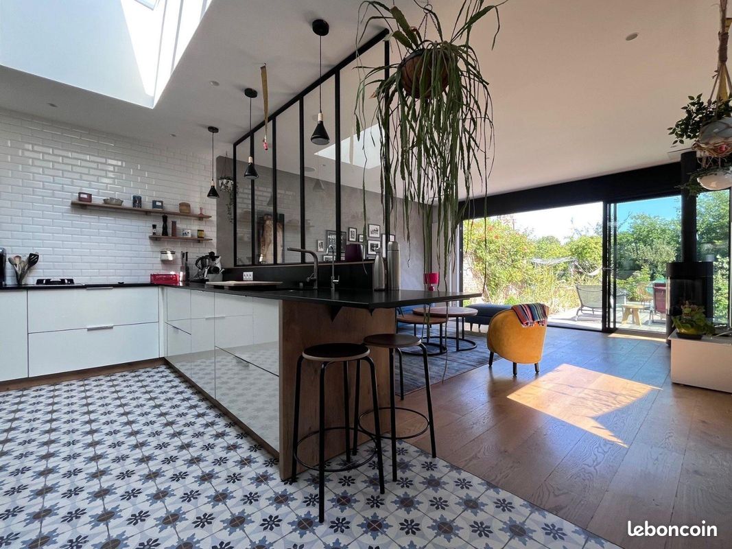 Maison 10 pièces 212 m² · à Hazebrouck · 212 m² · 597 000 €