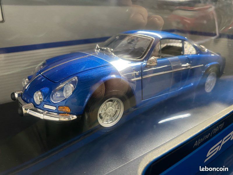 Véhicule Bburago Maisto Alpine Renault A110 1600S 1:18 Bleu