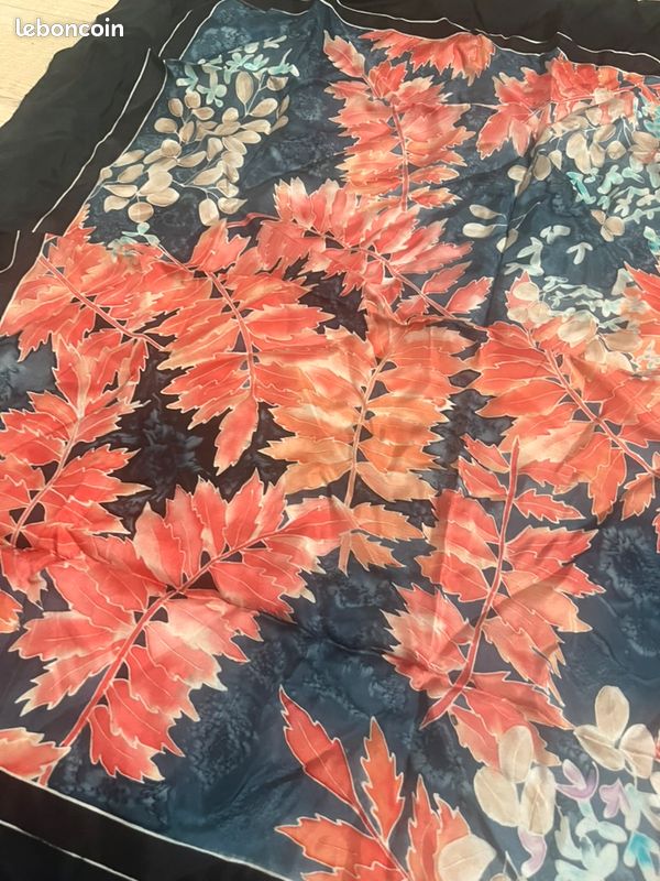 Lot de 3 Foulards et Étoles - Soie, Velours et Motifs Paisley (image 2)