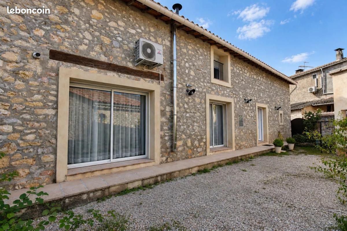 Maison 5 pièces 135 m² · à Vinon-sur-Verdon · 135 m² · 420 000 €