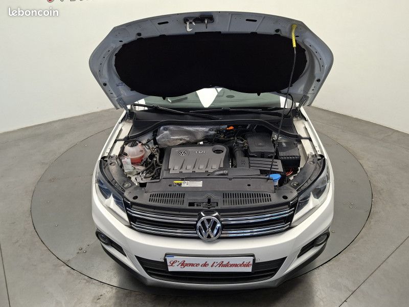 Volkswagen TIGUAN 2.0 tdi 110cv Bluemotion Technologie/Apple Car Play/Caméra/Radar/Régulateur (image 24)