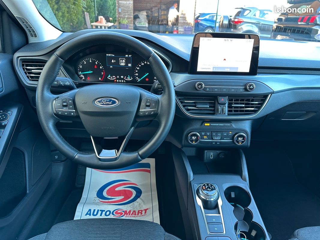 ✨PROMO Ford Focus 1.0 EcoBoost 125ch Active (feux leds + CarPlay + gps + ...) Boite auto 2020 (image 7)