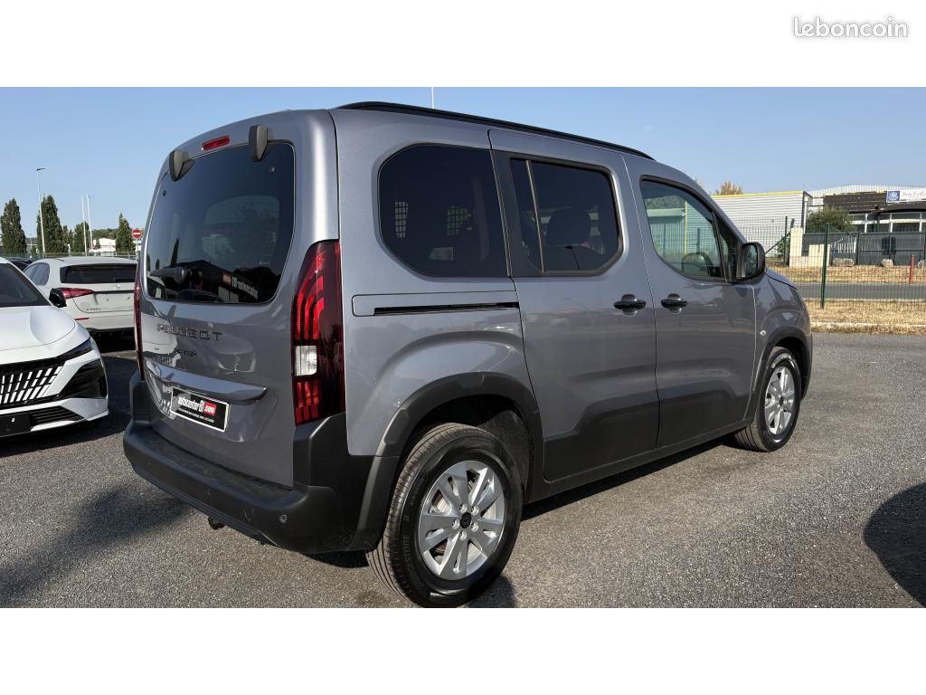 PEUGEOT RIFTER N1 BlueHDI 130 EAT8 Allure +PK TECHNO+PK STYLE+PREPA ATTELAGE (image 30)