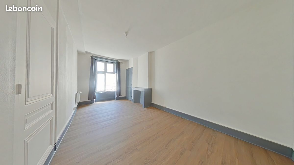 Appartement 1 pièce 37 m² · à Saint-Étienne · 37 m² · 385 €