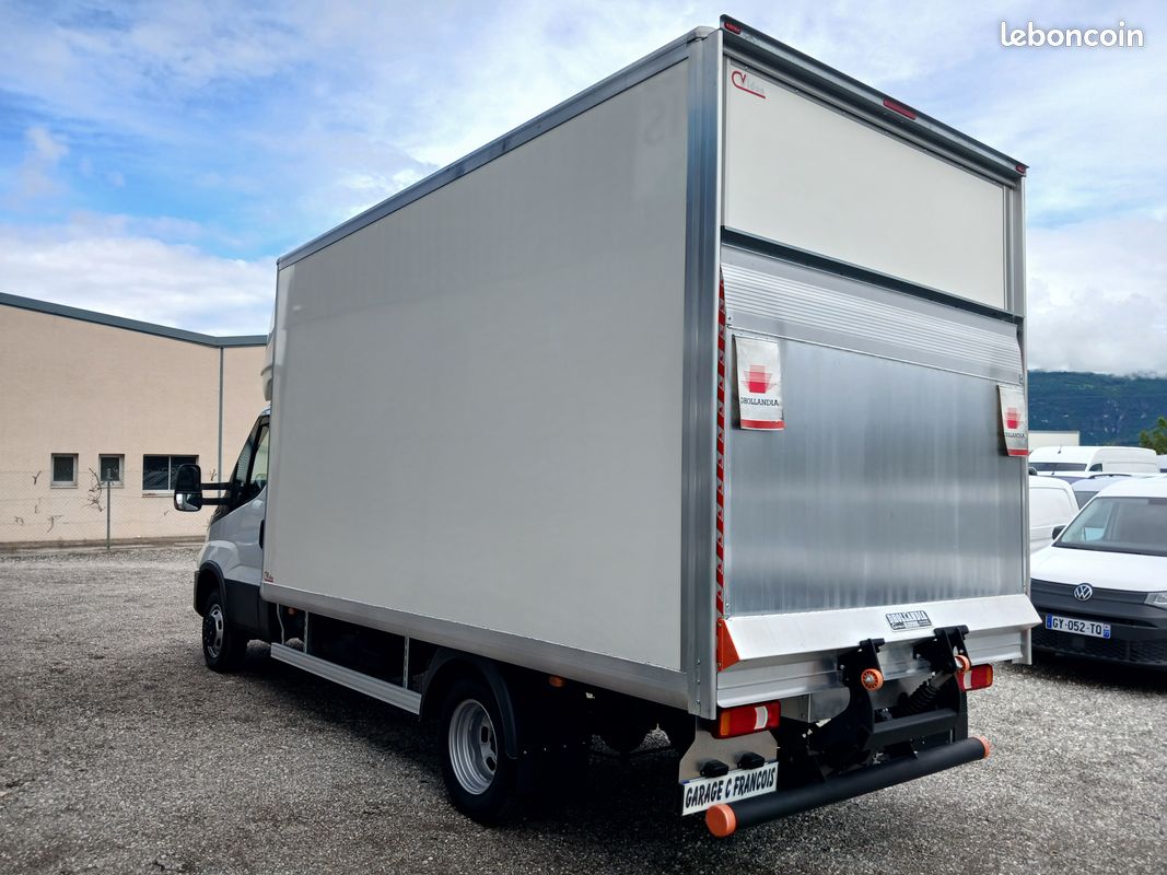 50800 e ht iveco daily 35c18 bva8 hi-matic 180 cv ccb 22m3 + capucine porte laterale (image 5)