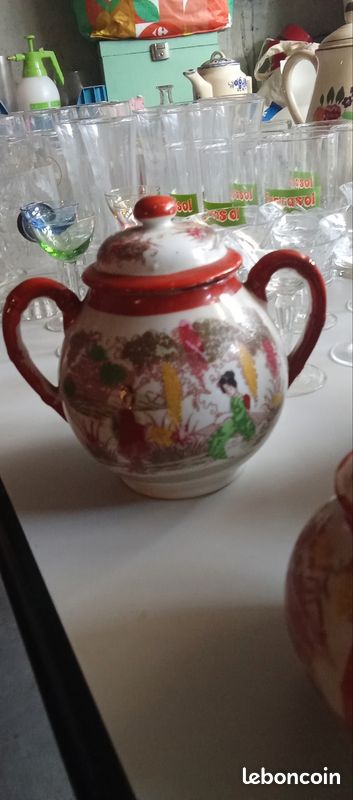 Service à thé en porcelaine japonaise de style Satsuma (image 5)