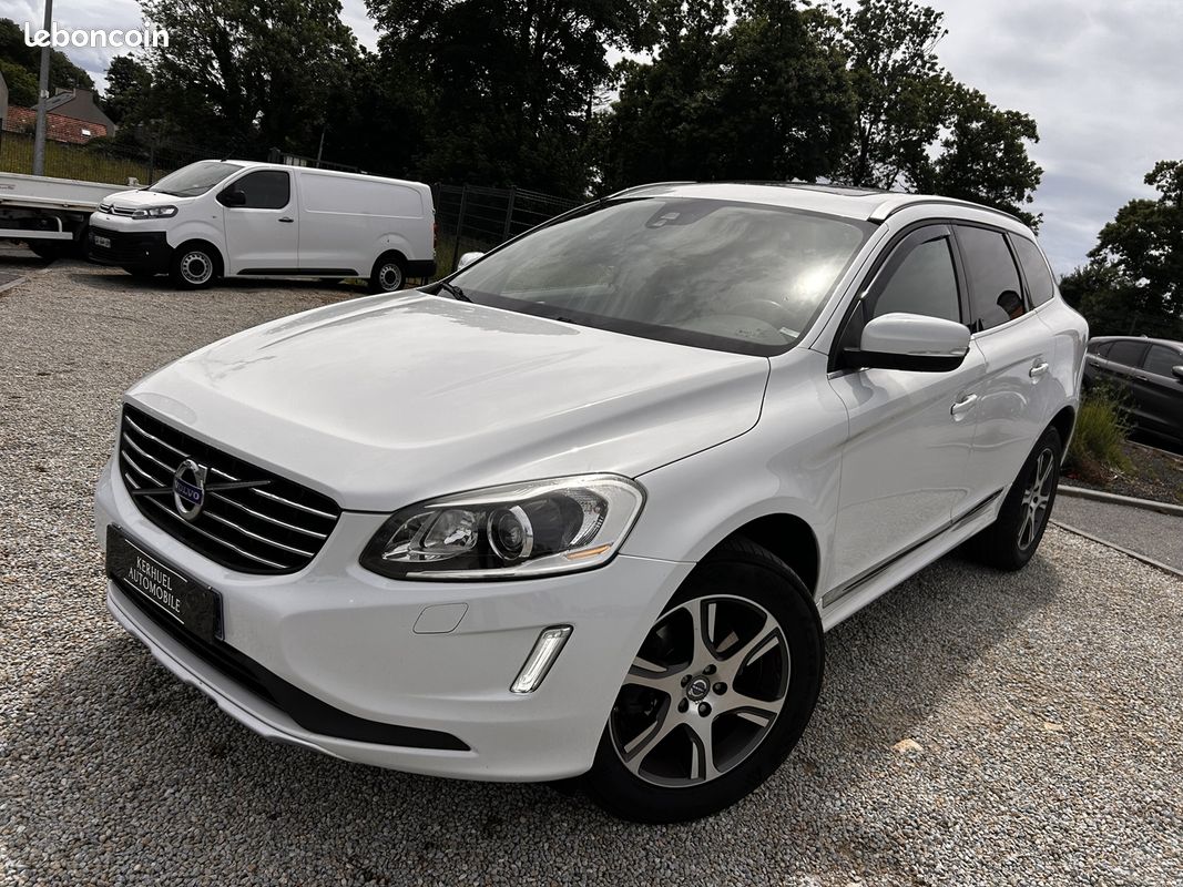 Volvo XC60 "À PROFESSIONNEL" D4 181CH SUMMUM GEARTRONIC (image 3)