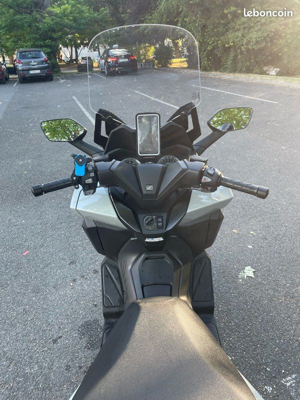 Honda forza 125 (image 3)