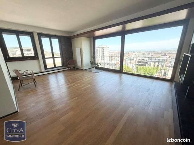 Appartement 4 pièces 94 m² · à Clermont-Ferrand · 94 m² · 1 200 €