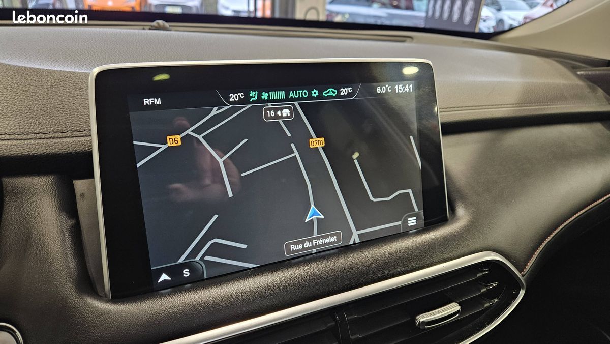 MG EHS 1.5T GDI PHEV Luxury (image 14)