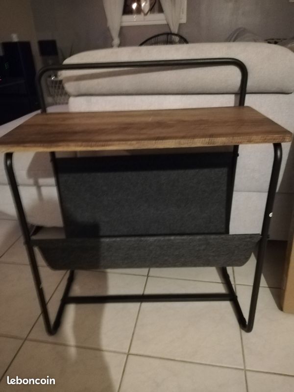 Table d'appoint (image 1)