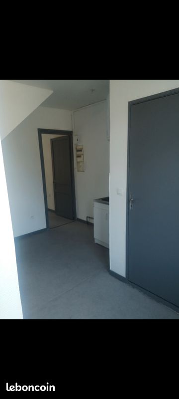 Appartement 2 pièces 24 m² · à Loos · 24 m² · 500 €