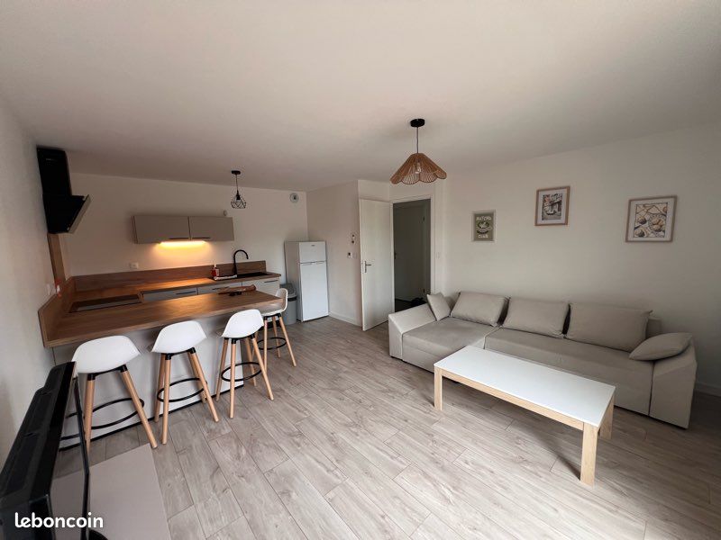 Appartement 2 pièces 42 m² · à Castelnau-d'Estrétefonds · 42 m² · 770 €/mois