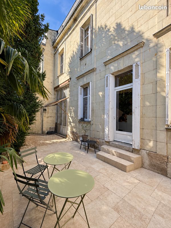 Maison 9 pièces 260 m² · à Saumur · 260 m² · 690 000 €