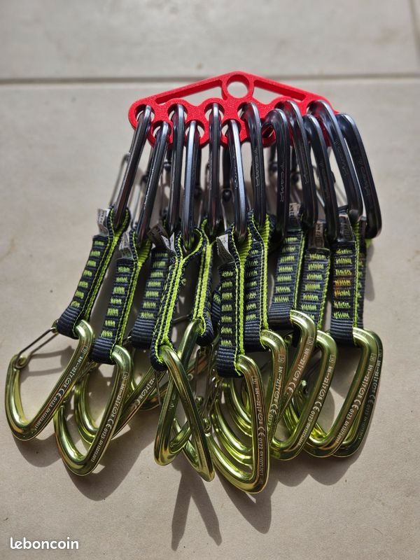 Support de rangement degaines escalade 19 emplacements PETG lime ou noir (image 3)