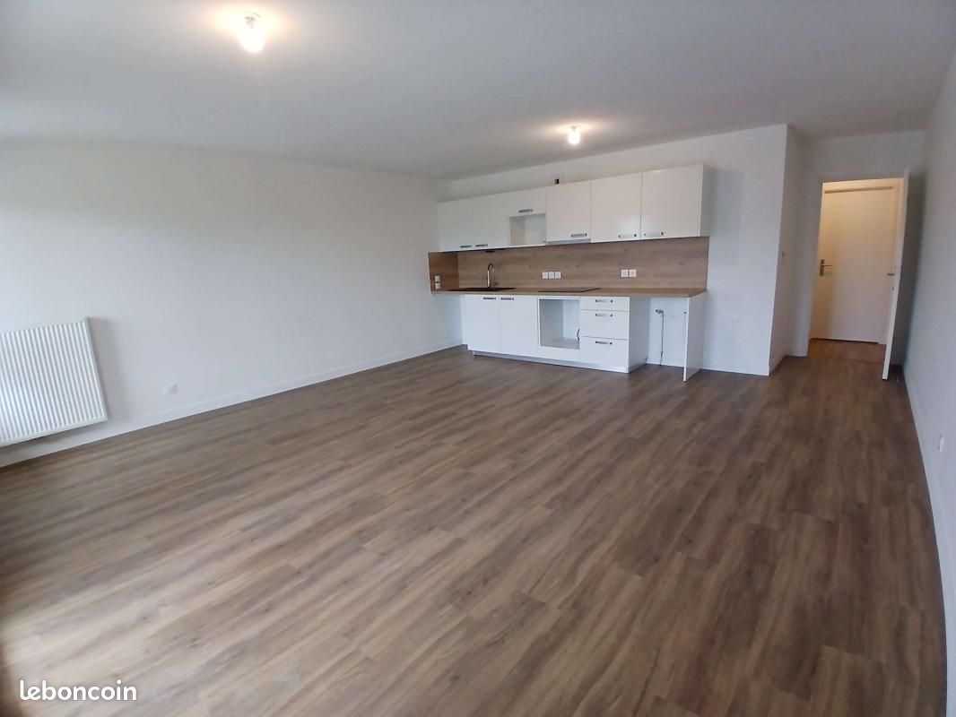 Appartement 4 pièces 84 m² · à Floirac · 84 m² · 1 050 €/mois