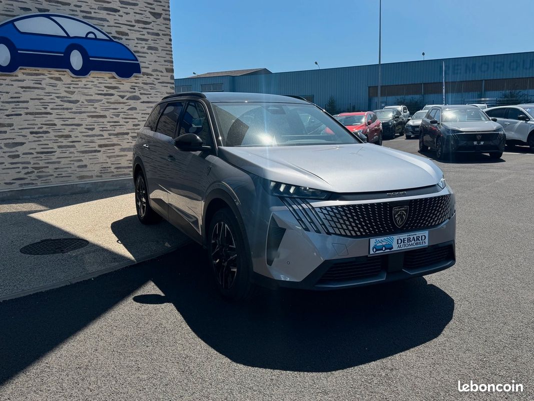 Peugeot 5008 HYBRID 145CH GT E-DCS6 (image 21)