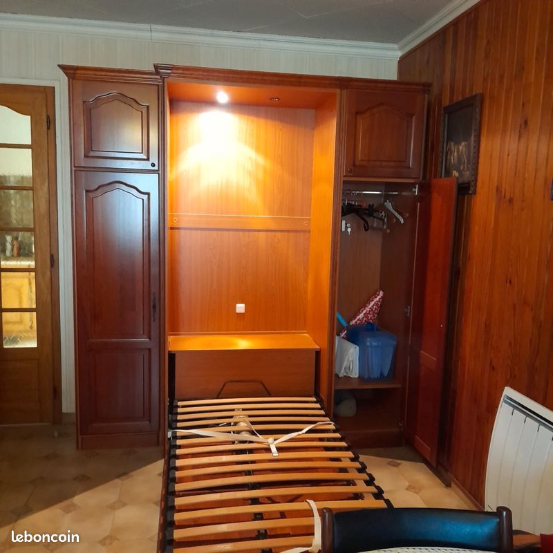 Armoire avec lit intégré (image 2)