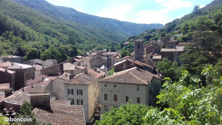 Propriété 20 pièces 900 m²