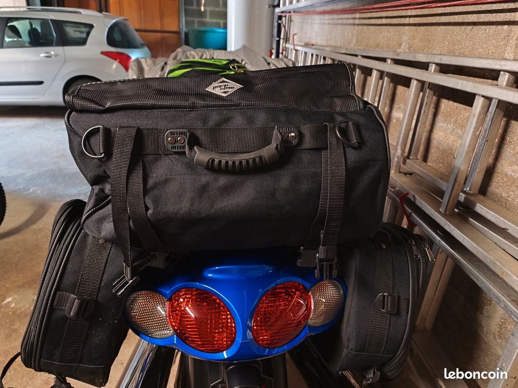 Ensemble bagagerie moto universel (image 3)
