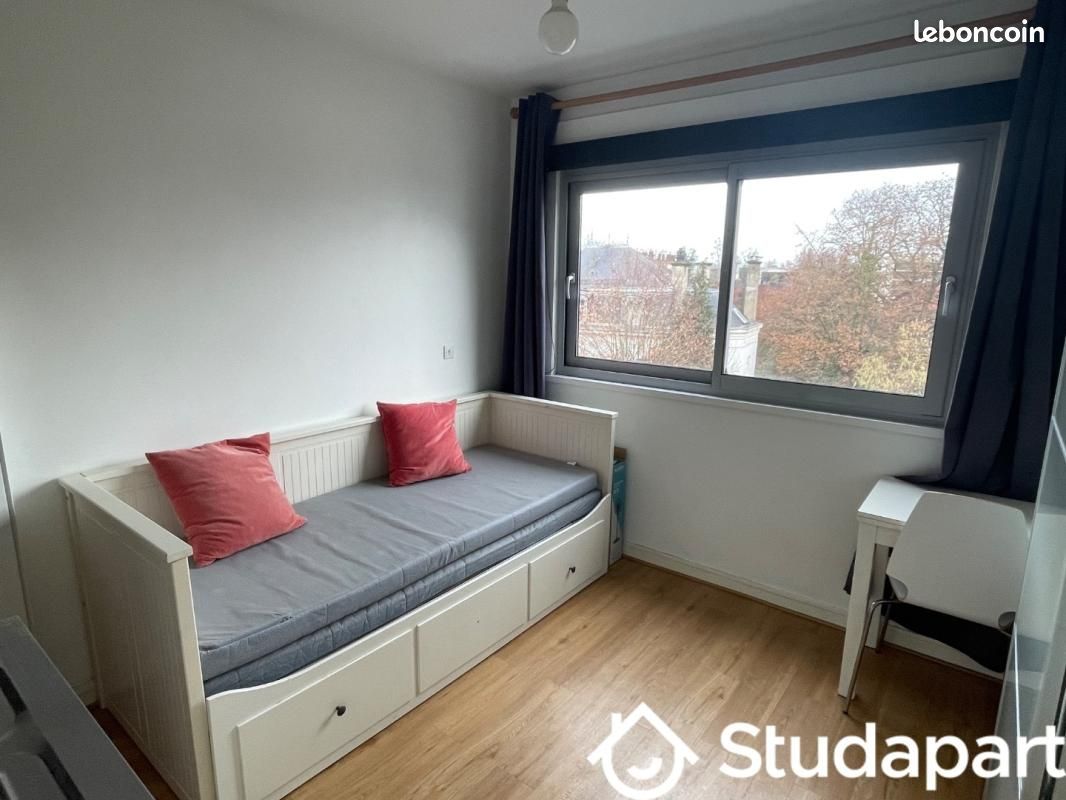 Appartement 1 pièce 13 m² · à La Madeleine · 13 m² · 495 €