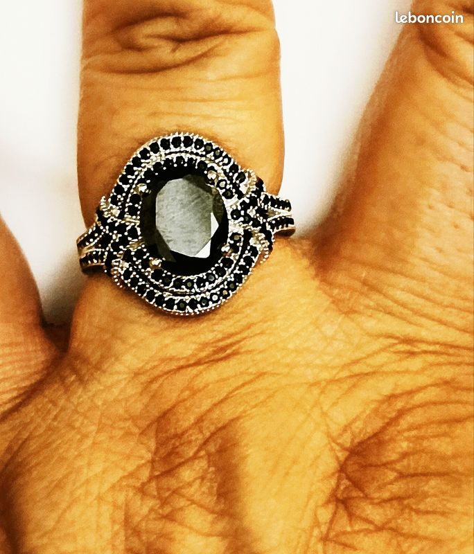 Bague En Or Jaune Taille 57 - Magnifique, Occasion