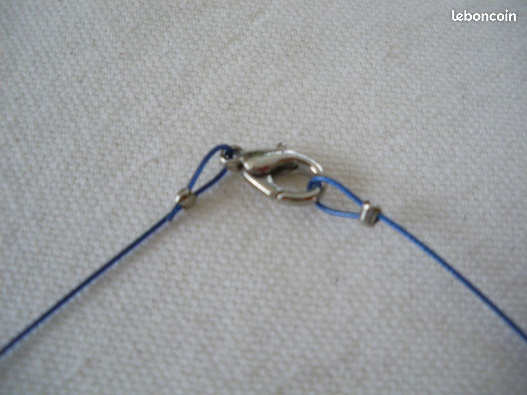 Collier enfant fil acier pendentif (JEU51) (image 3)