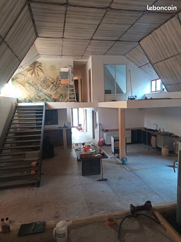 Maison 5 pièces 240 m² · au Haut-Corlay · 240 m² · 110 000 €