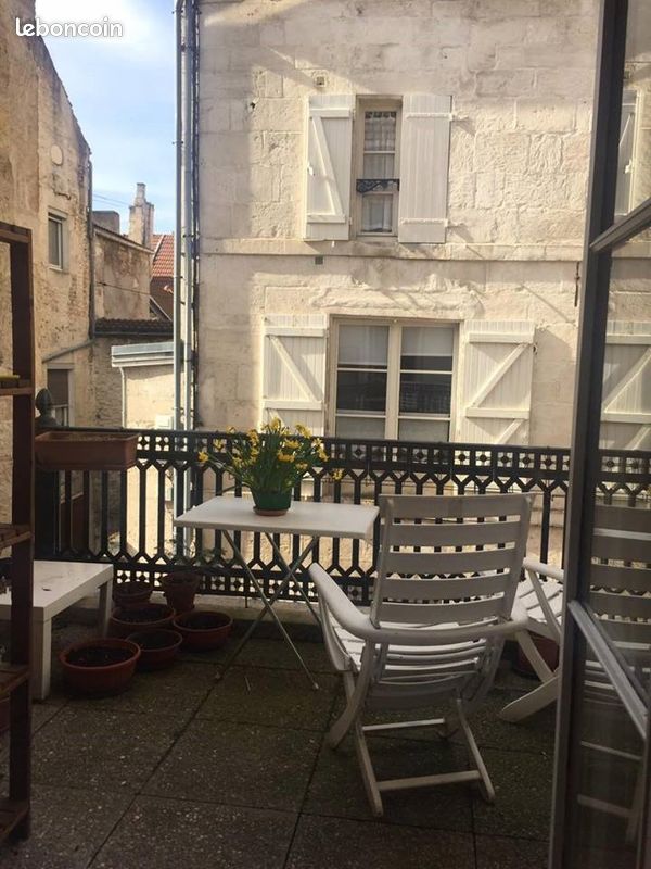 Appartement 5 pièces 150 m² · à Chaumont · 150 m² · 750 €/mois