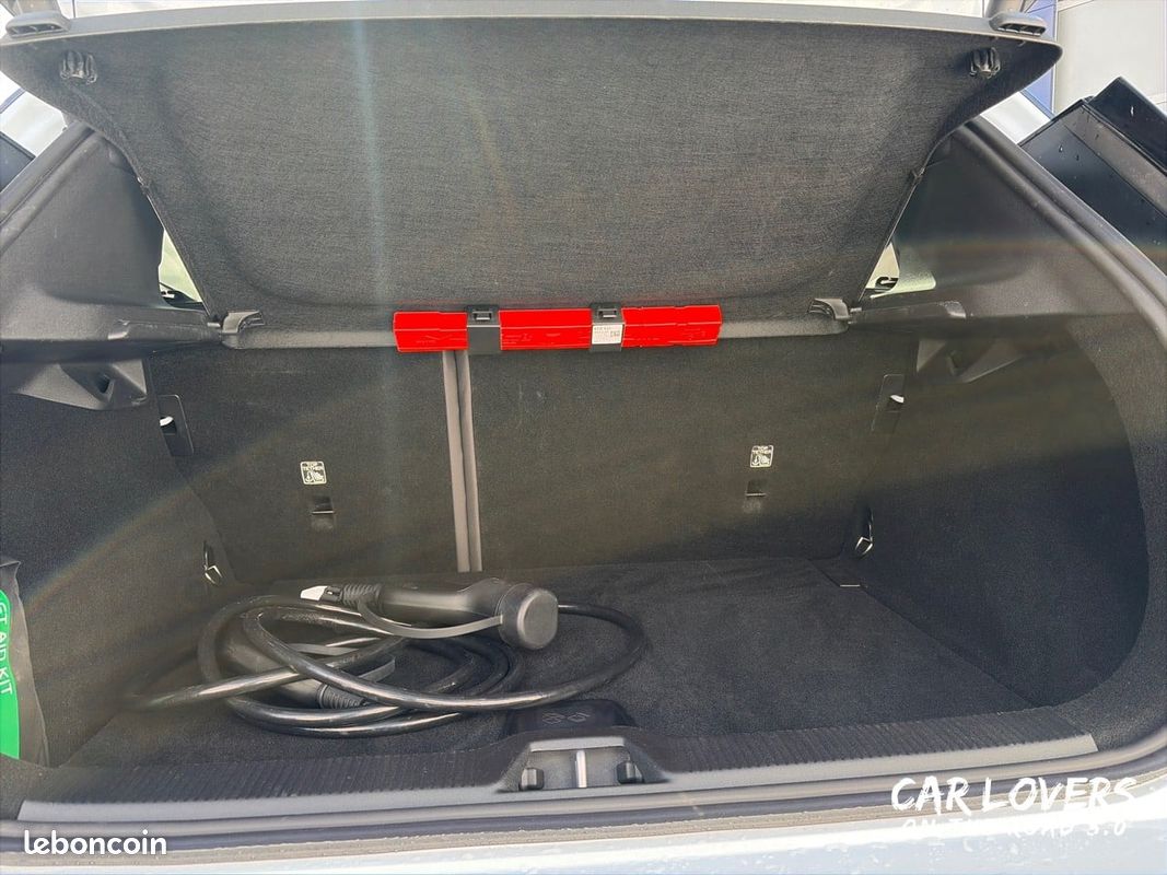VOLVO EX30 Single Extended Range 272 ch 1EDT Ultra (image 18)