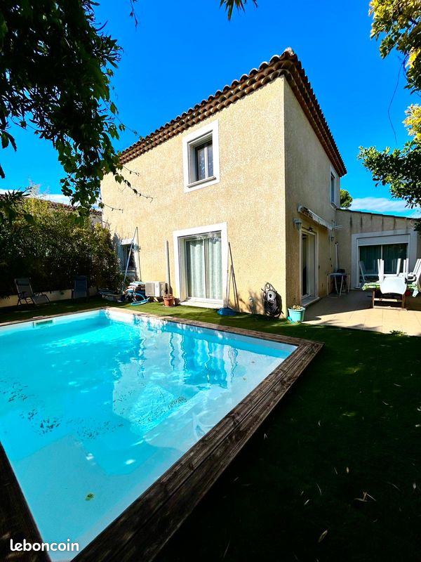 Maison 6 pièces 140 m² · à Marseille · 140 m² · 495 000 €
